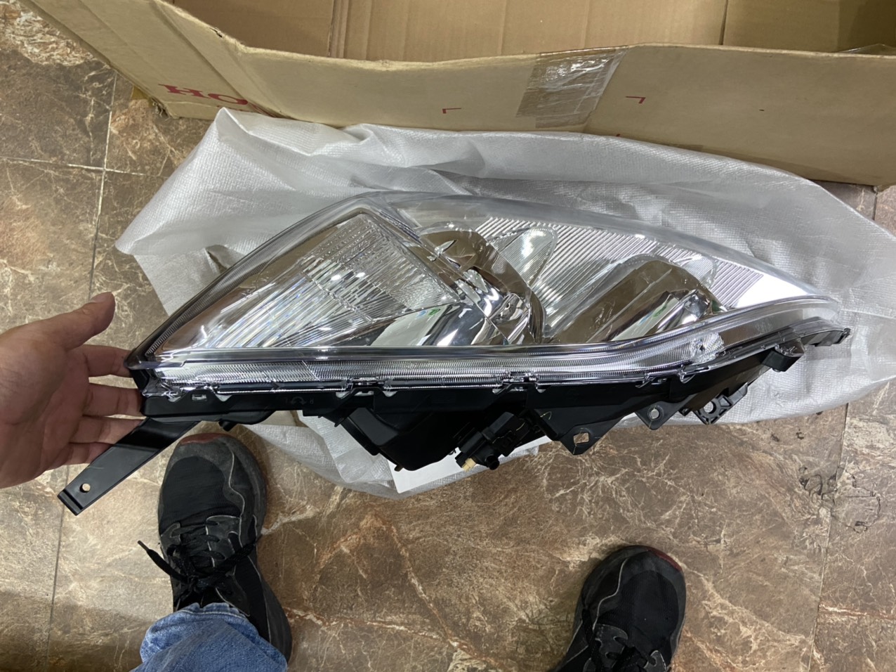 Đèn Pha xe Honda CRV 2009-2011